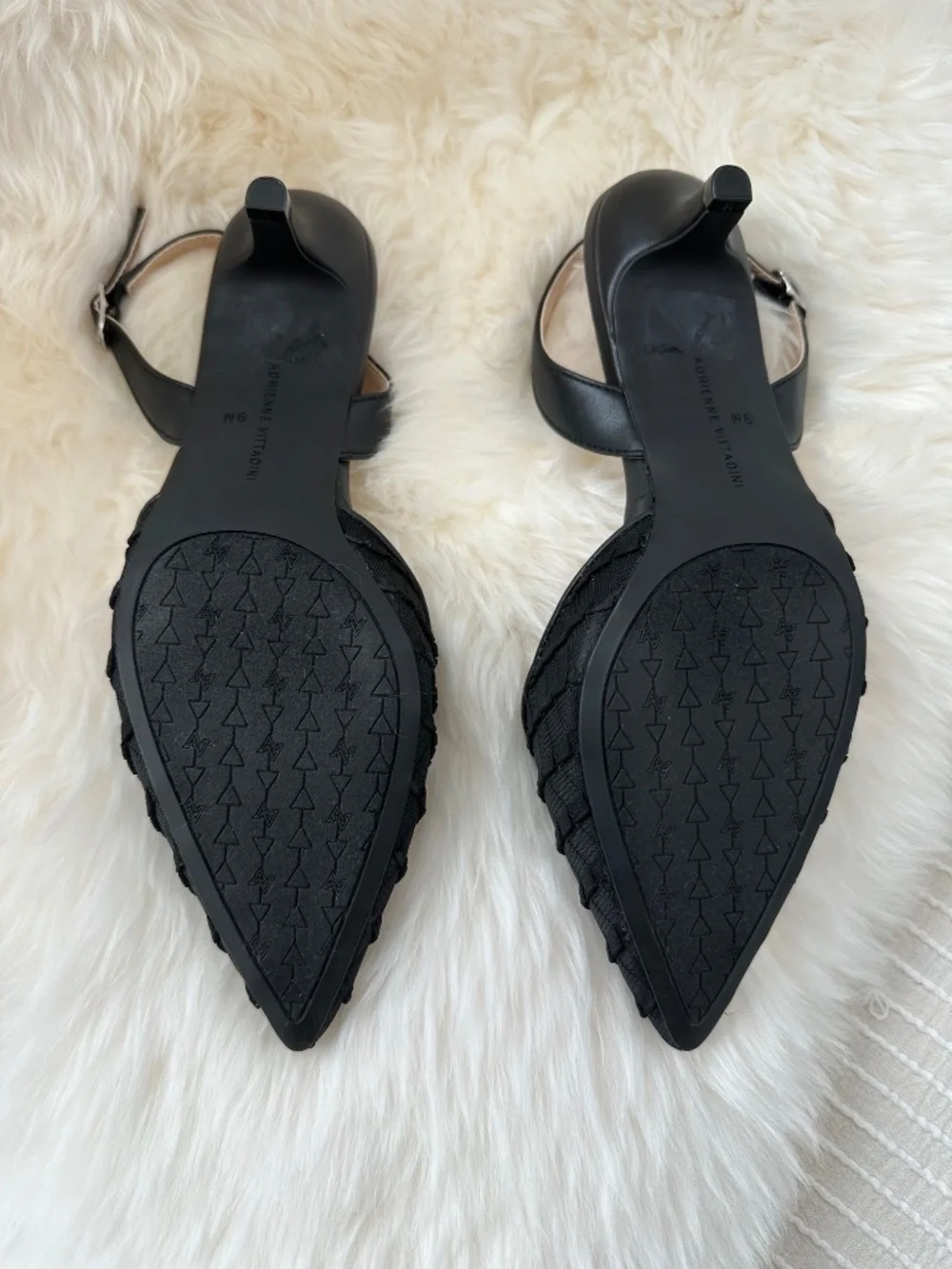 Adrienne Vittadini slingback kitten heel pumps, Size 9
